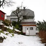 Appartement Bei Mit Terrasse *