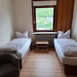 Bei Mit Terrasse Appartement