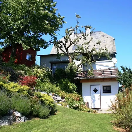 Apartman Cosy In Schwalefeld Near With Private Terrace