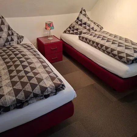 Bei Mit Terrasse * فيلنغن