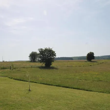 Bei Mit Terrasse شقة