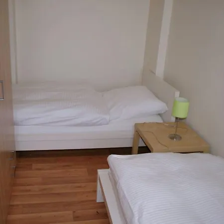 Bei Mit Terrasse شقة *